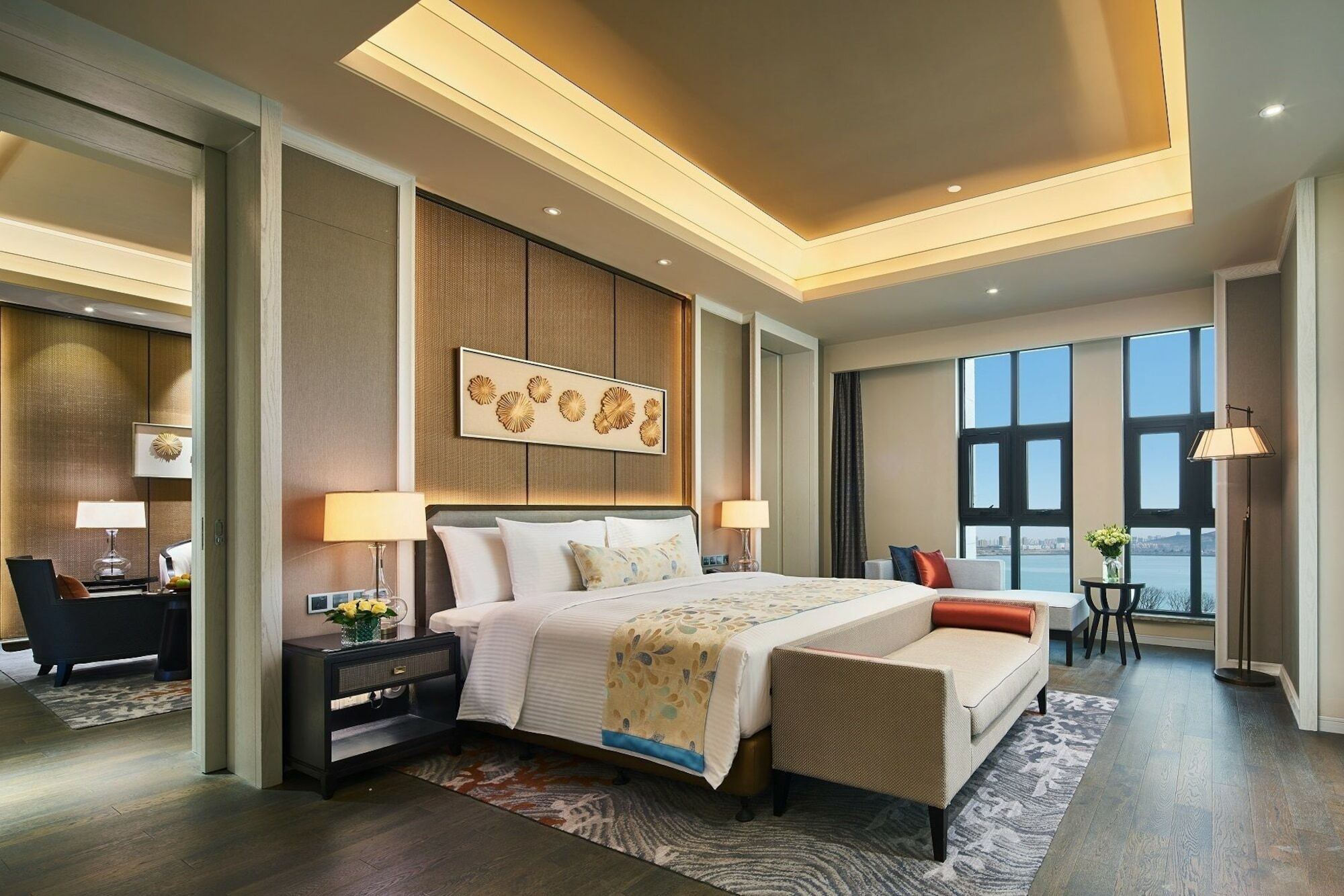 Wanda Realm Qingdao Movie Metropolis Hotel Exterior photo