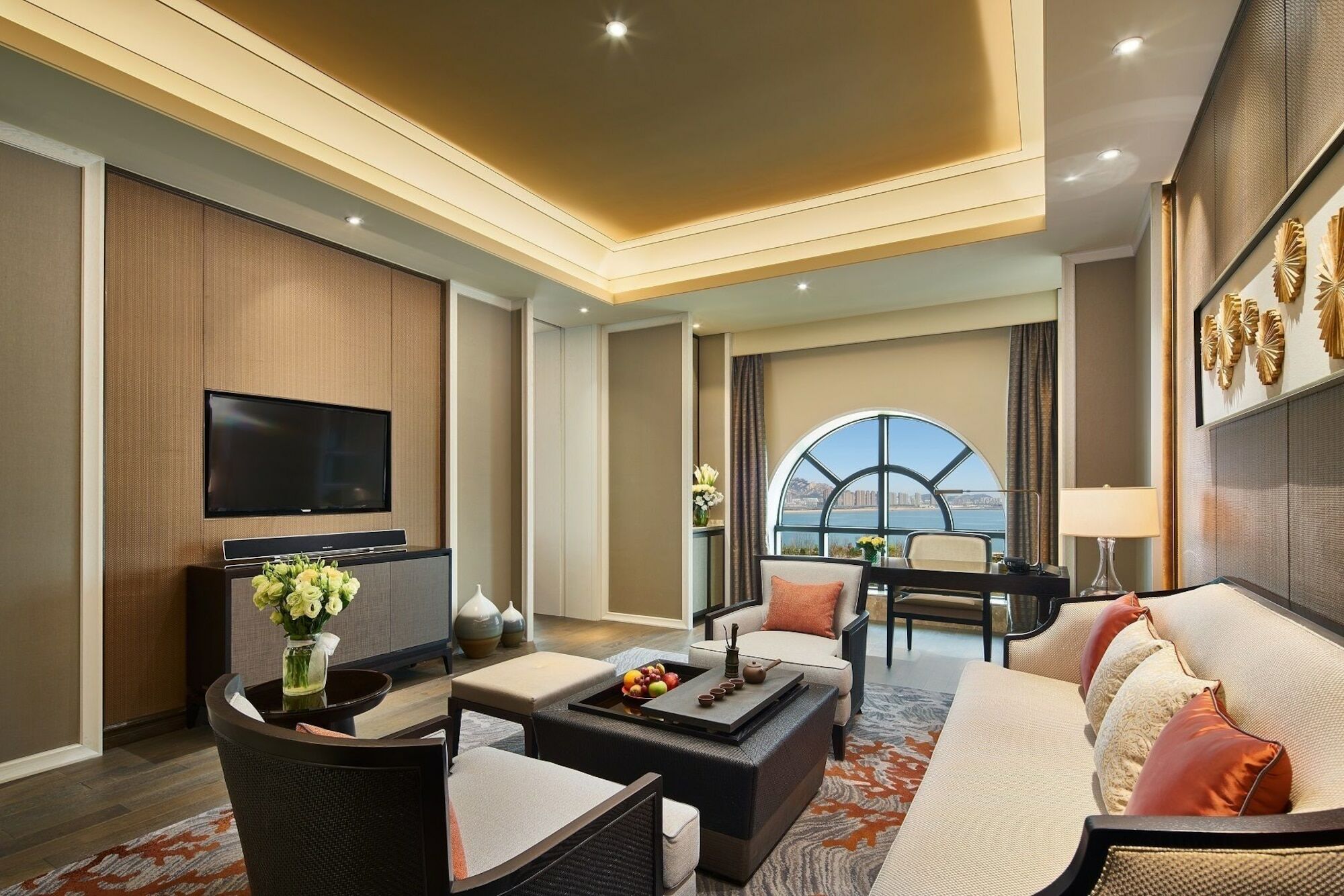 Wanda Realm Qingdao Movie Metropolis Hotel Exterior photo